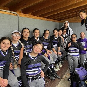 Wolfpack Softball Luna